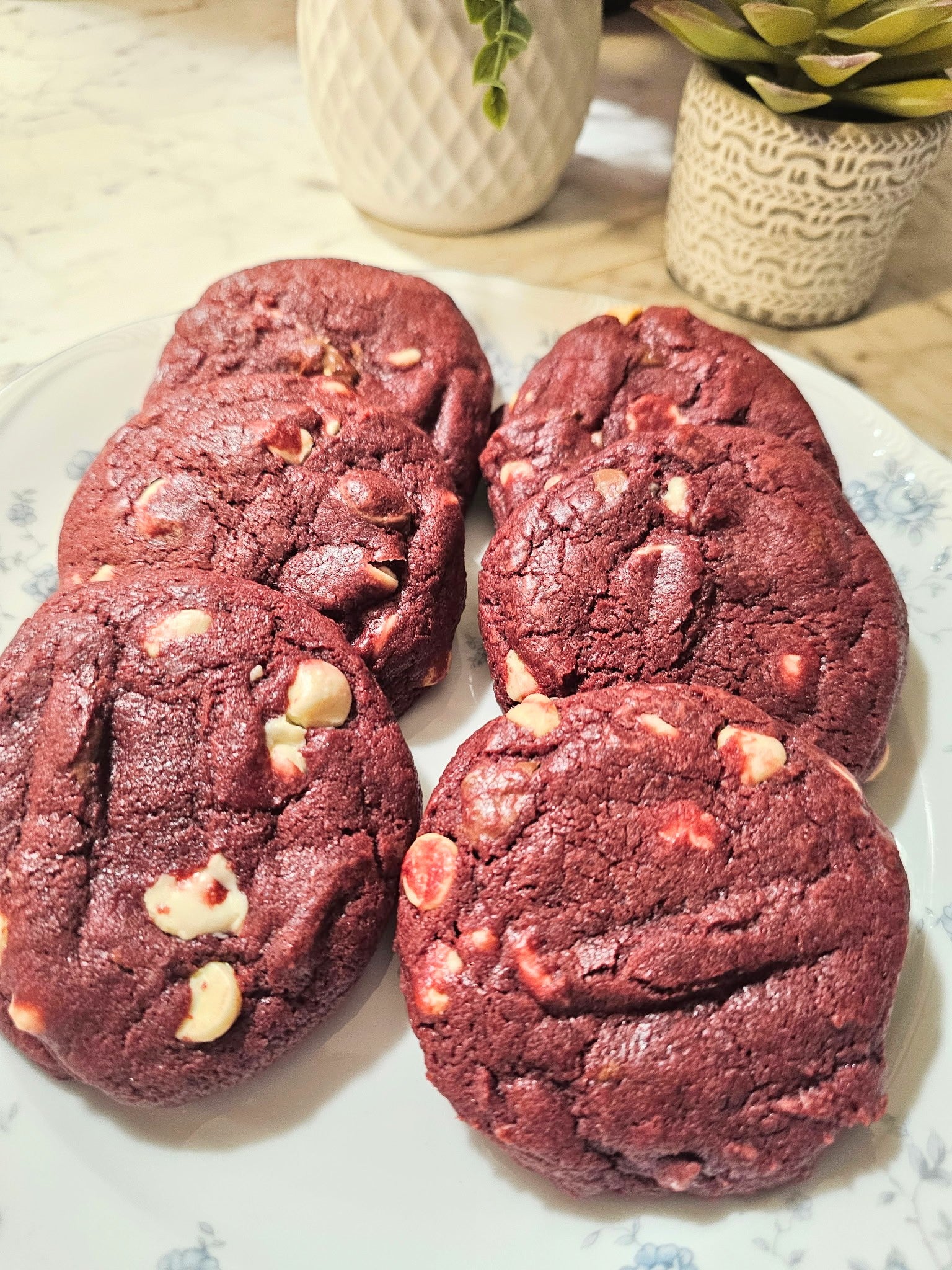 Red velvet cookies